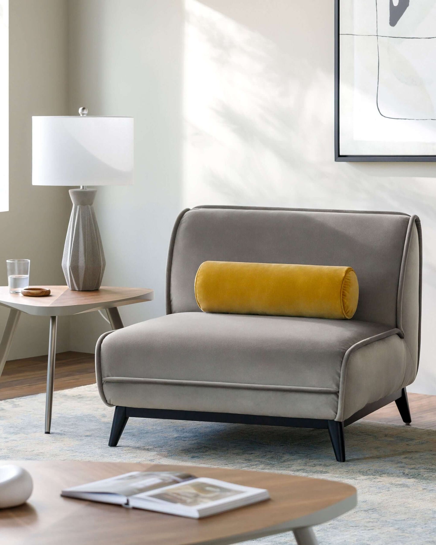 Bruce BRUC-001 31"H x 35"W x 35"D Accent Chair - front view