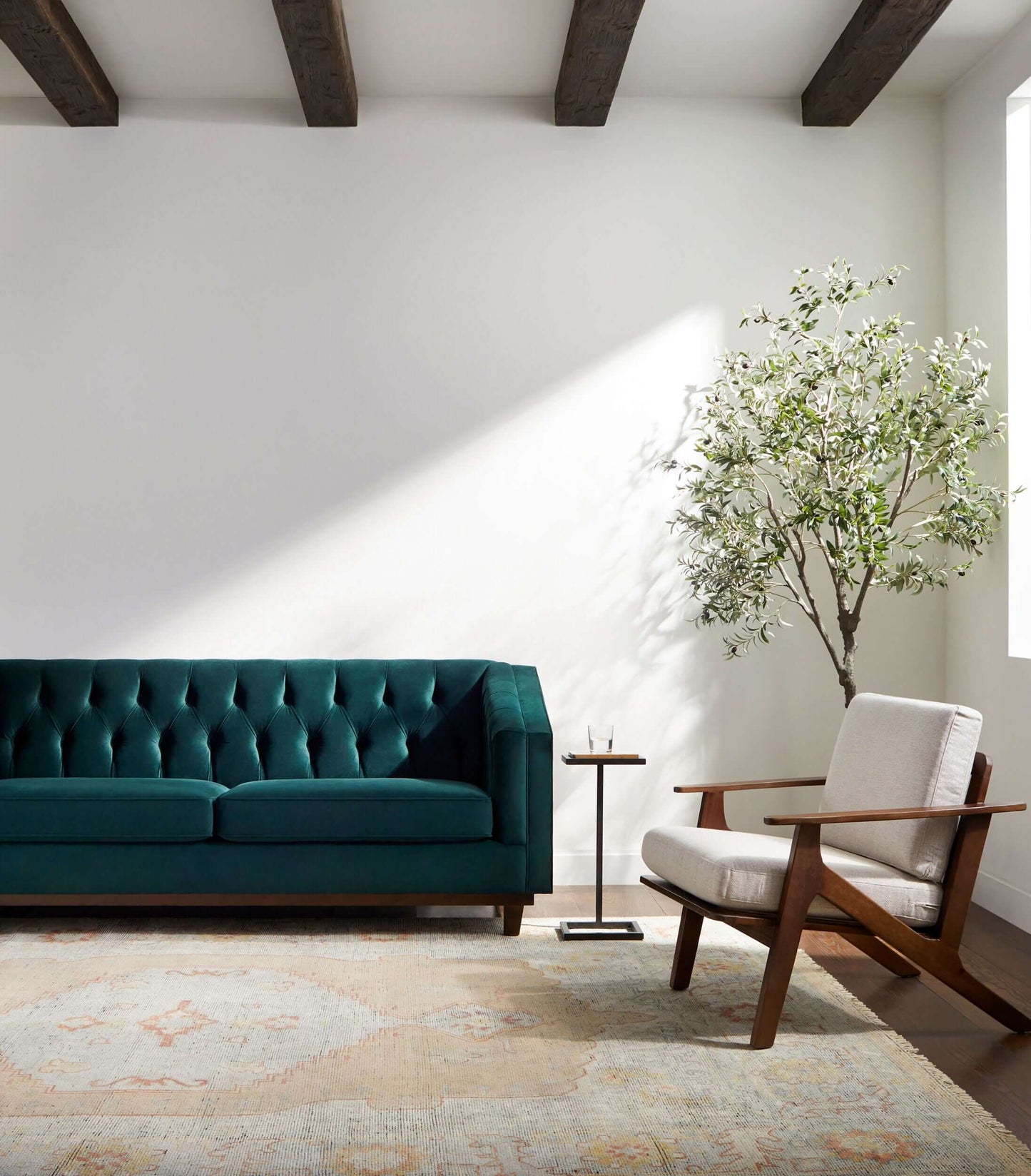 Cheviot CVO-001 31"H x 86"W x 37"D Sofa - partial front view