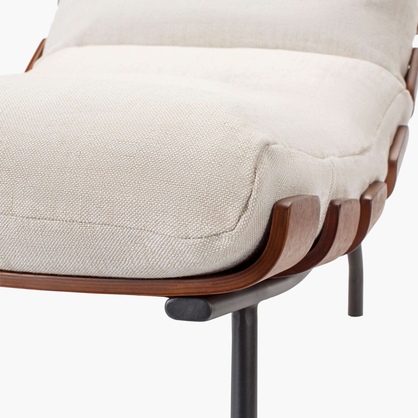Laval LVL-001 35"H x 24"W x 40"D Accent Chair- foot view