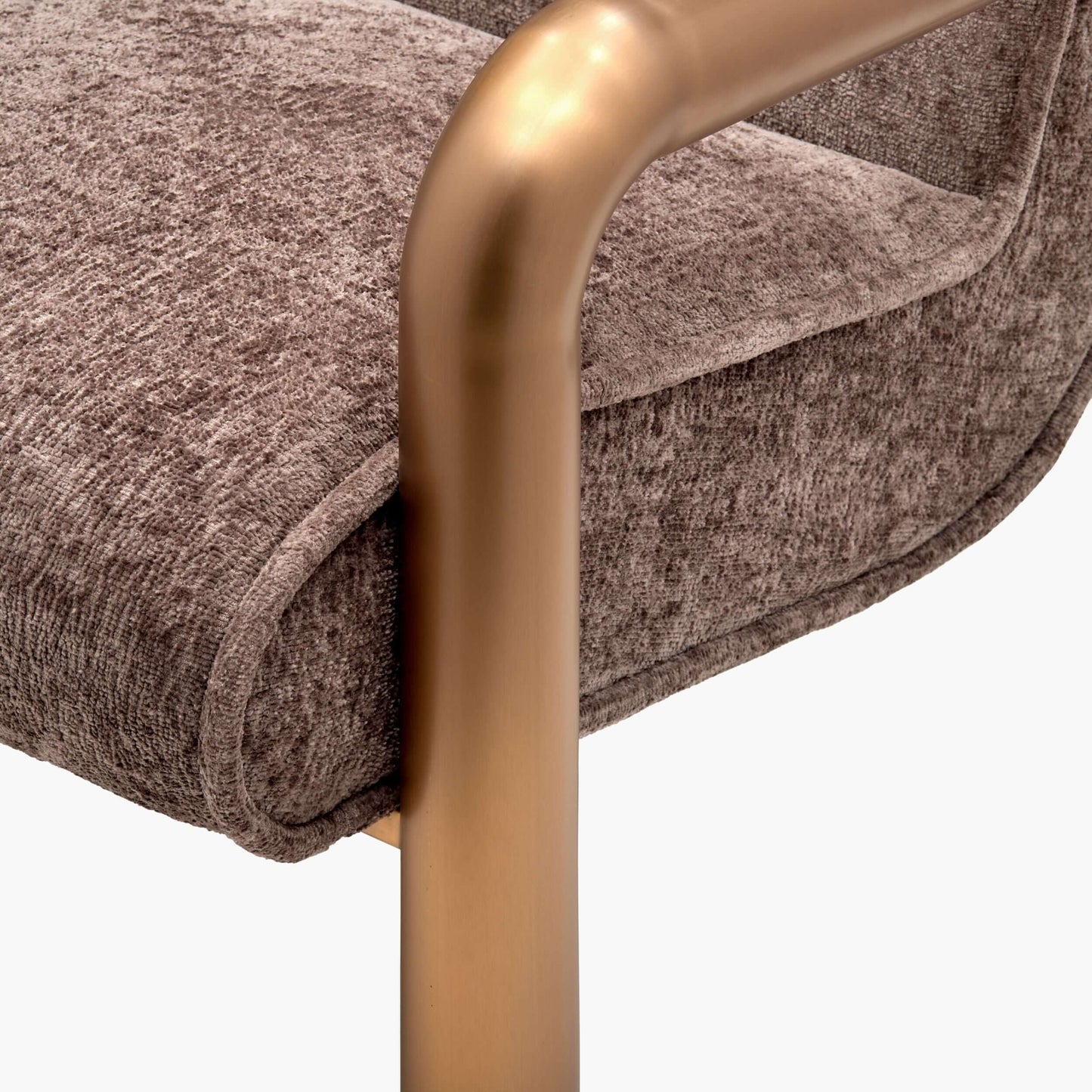 Magnus MGUS-001 31"H x 30"W x 33"D Accent Chair- foot view