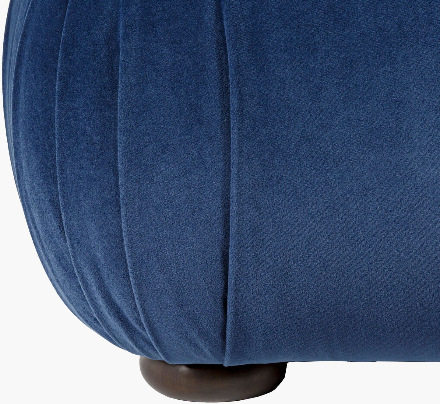 Rouen UEN-001 18"H x 44"W x 44"D Modular Chair- foot view