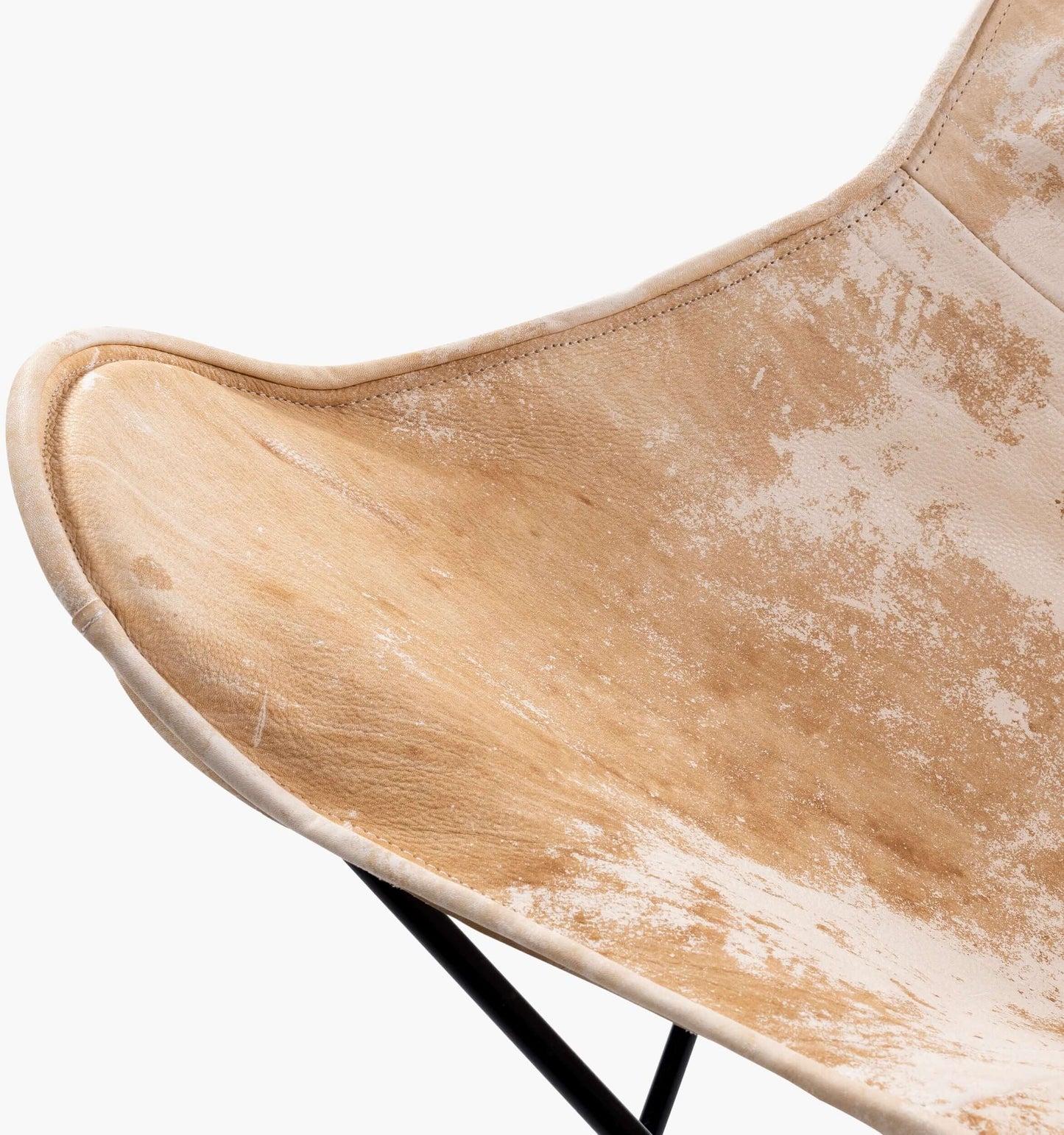 Nizhoni ZHO-001 35"H x 31"W x 31"D Accent Chair- zoomed in front view