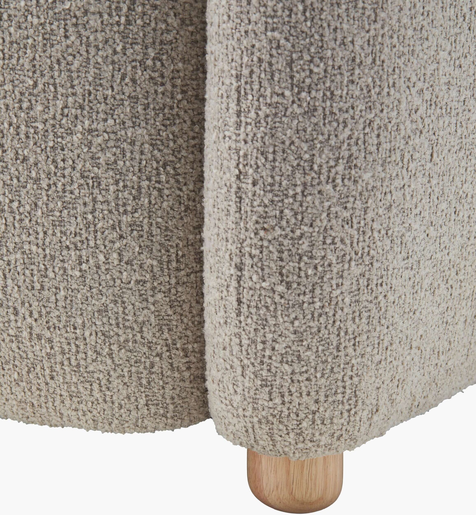 Jacqui JQU-001 37"H x 32"W x 36"D Accent Chair- foot view